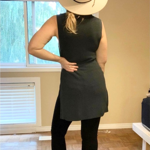 Wilfred (Aritzia) Palmir Tunic Sweater -SM - Picture 4 of 7